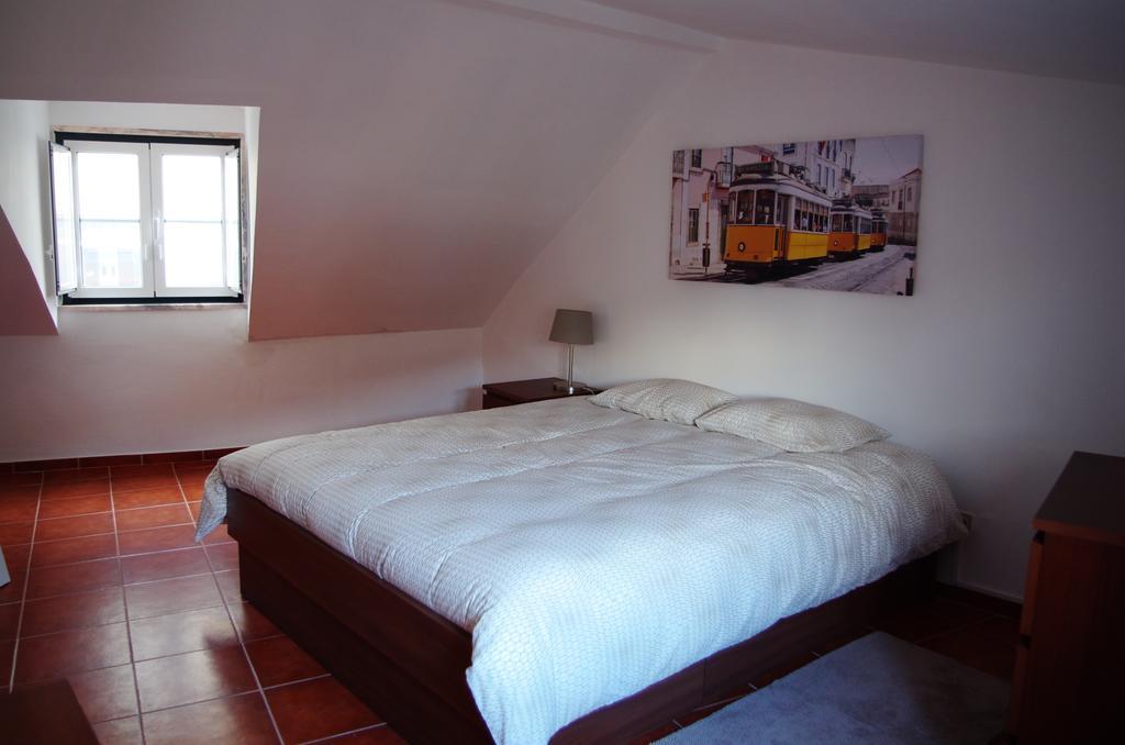 Lisbon Sloped Ceiling Apartment المظهر الخارجي الصورة