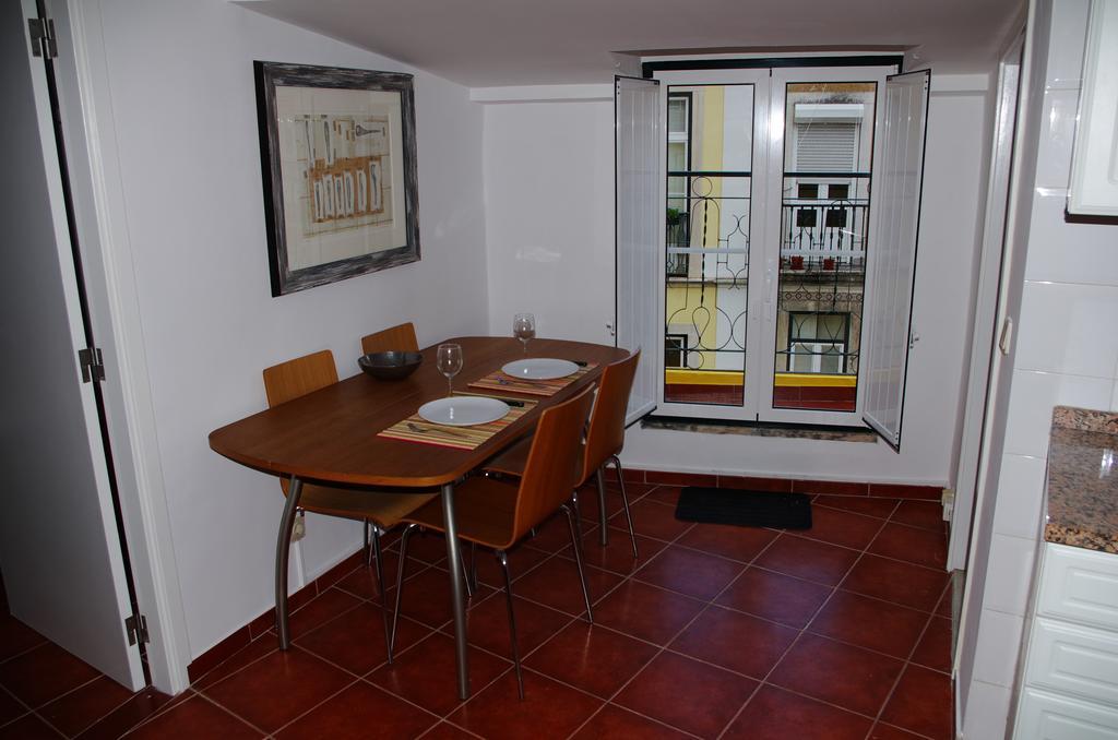 Lisbon Sloped Ceiling Apartment المظهر الخارجي الصورة
