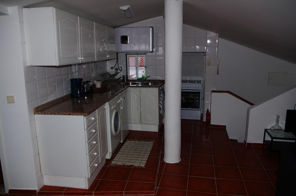 Lisbon Sloped Ceiling Apartment المظهر الخارجي الصورة