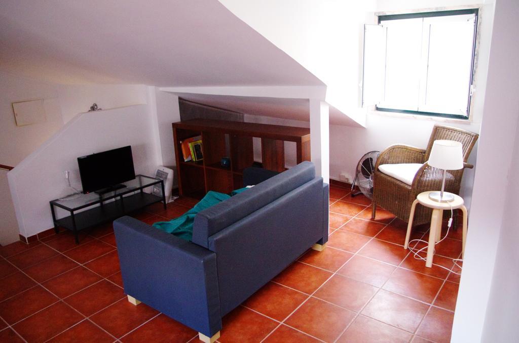 Lisbon Sloped Ceiling Apartment المظهر الخارجي الصورة